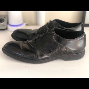 Lv dress shoe